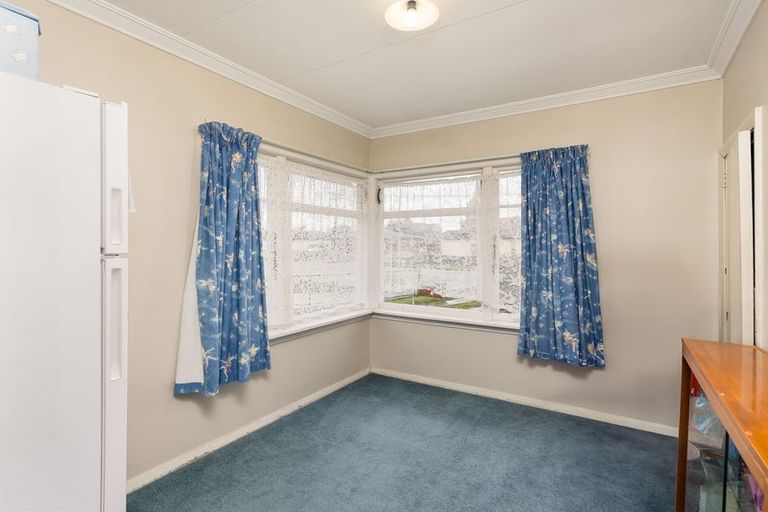 Photo of property in 12 Rugby Street, Waimate, 7924