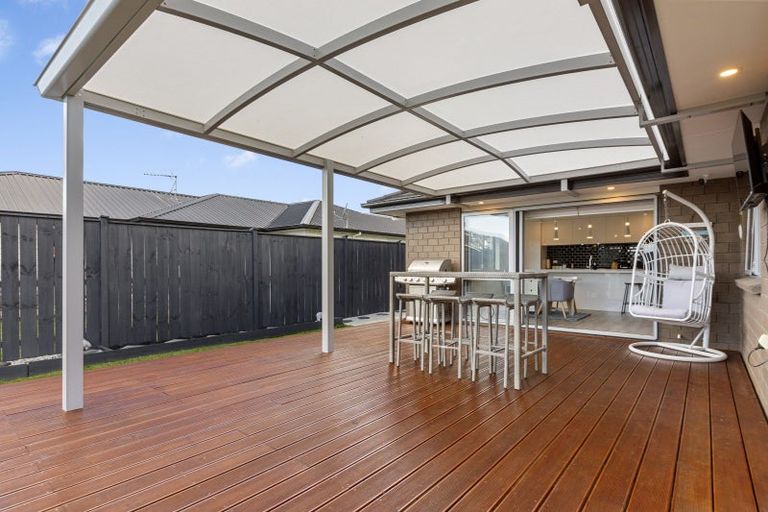 Photo of property in 93 Mclarin Road, Glenbrook, Waiuku, 2681