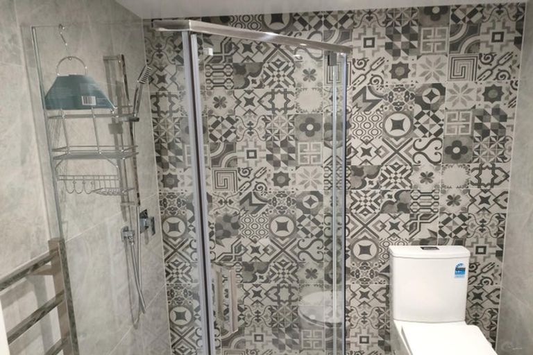 Photo of property in 14 Arataki Way, Glen Eden, Auckland, 0602