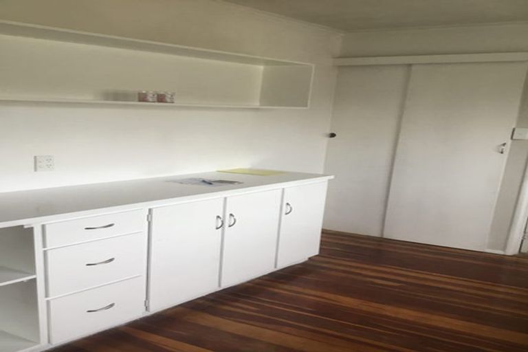 Photo of property in 22 Eton Street, Taradale, Napier, 4112