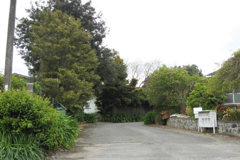 Photo of property in 2/13 Kipling Crescent, Stoke, Nelson, 7011