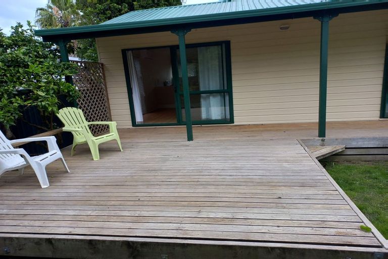 Photo of property in 5 Macnay Way, Murrays Bay, Auckland, 0630