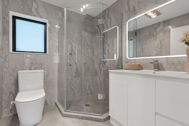 Photo of property in 14c York Road, Papatoetoe, Auckland, 2104
