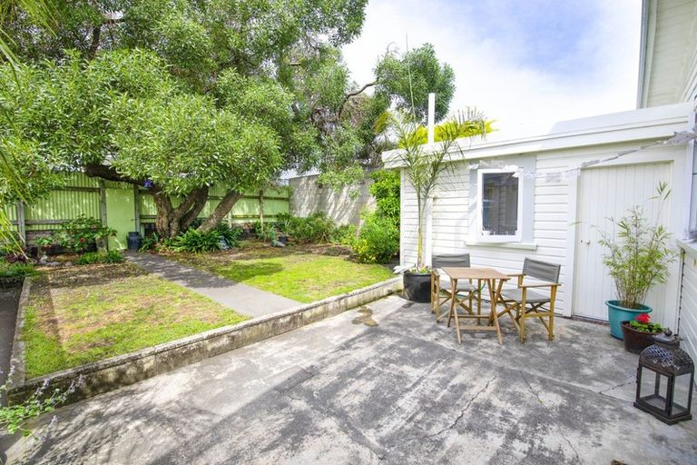 Photo of property in 60 Mcgrath Street, Napier South, Napier, 4110