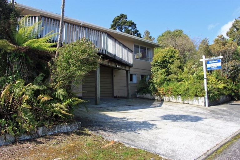 Photo of property in 57 Korua Street, Moana, 7872