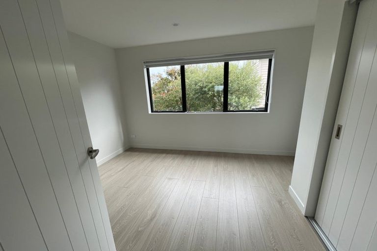 Photo of property in 29 Windy Ridge Road, Glenfield, Auckland, 0629