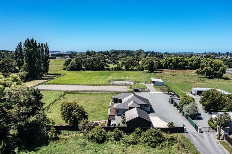 Photo of property in 33 Langes Road, Marshland, Christchurch, 8051
