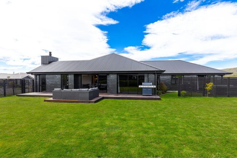 Photo of property in 17 Catalina Crescent, Burleigh, Blenheim, 7201