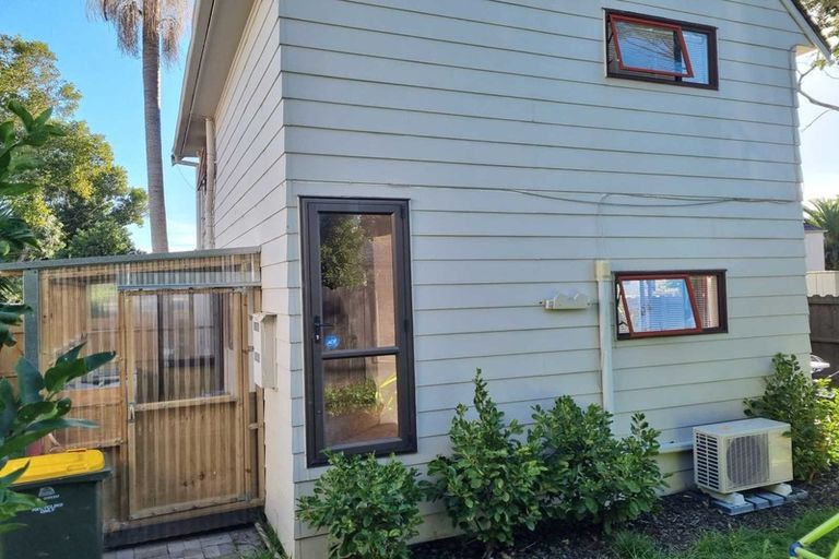 Photo of property in 15/19a Gray Avenue, Mangere East, Auckland, 2024