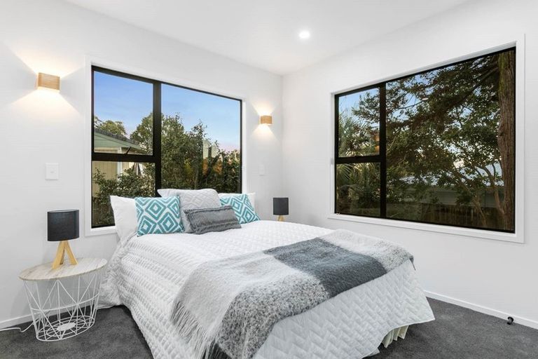 Photo of property in 1/34 Fordham Street, Beach Haven, Auckland, 0626