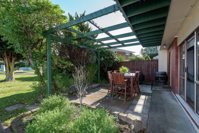 Photo of property in 2/21 Roysfield Lane, Sunnyhills, Auckland, 2010