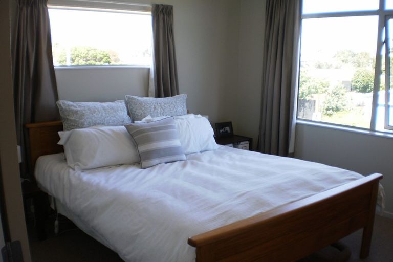 Photo of property in 47a Mazengarb Road, Paraparaumu Beach, Paraparaumu, 5032