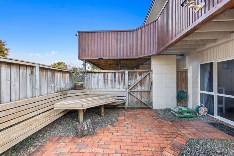 Photo of property in 6 Culver Terrace, Howick, Auckland, 2014
