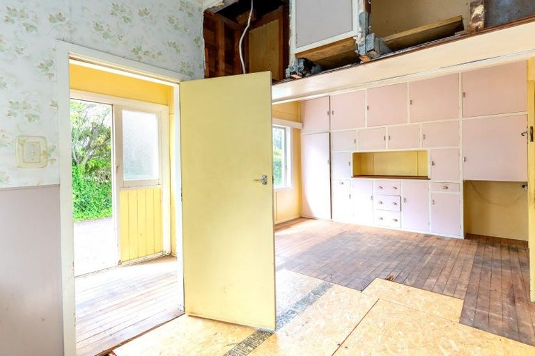 Photo of property in 57 Venice Street, Martinborough, 5711