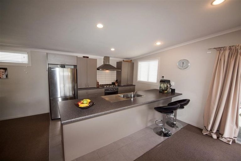Photo of property in 40a Erlestoke Crescent, Churton Park, Wellington, 6037