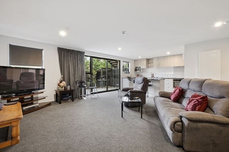 Photo of property in 16 Silverstone Drive, Cromwell, 9384