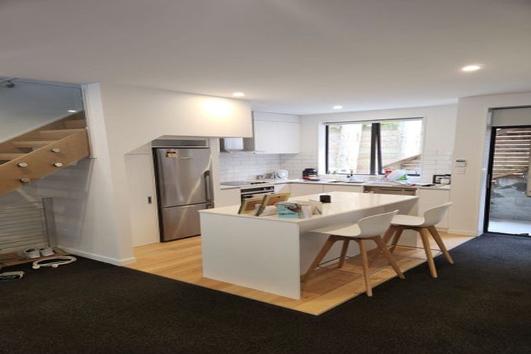 Photo of property in 17/80 Seatoun Heights Road, Seatoun, Wellington, 6022