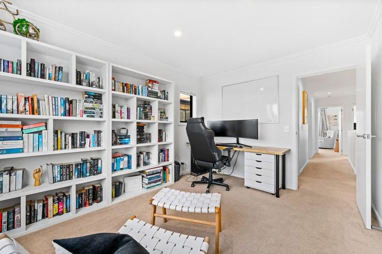 Photo of property in 3 Frances Bryers Road, Hobsonville, Auckland, 0616