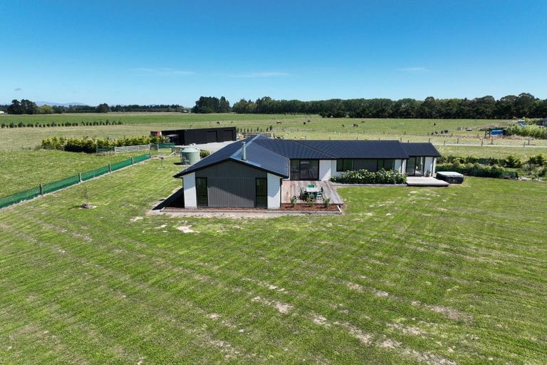 Photo of property in 69 Te Pouapatuki Road, Tuahiwi, Kaiapoi, 7691