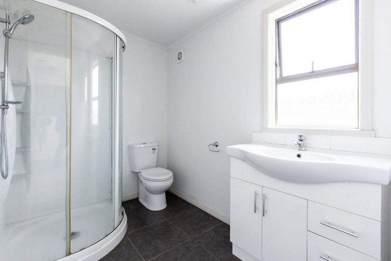 Photo of property in 8 Merton Crescent, Pirimai, Napier, 4112