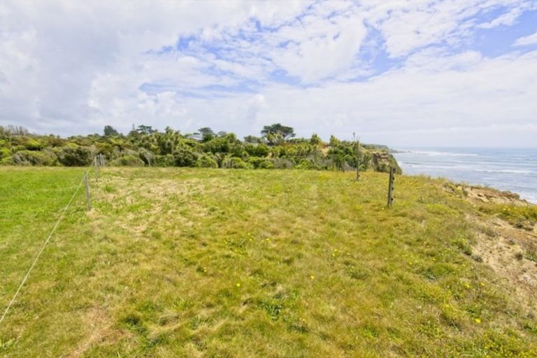 Photo of property in 20 Clifftop Lane, Cape Foulwind, 7892