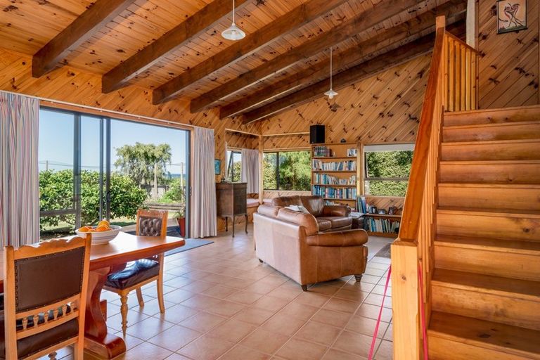 Photo of property in 266 Patons Rock Road, Patons Rock, Takaka, 7182
