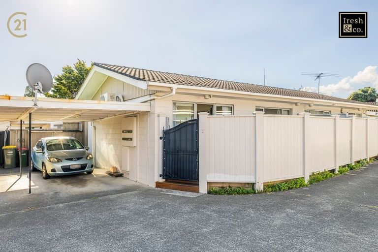 Photo of property in 2/29 South Street, Papakura, 2110