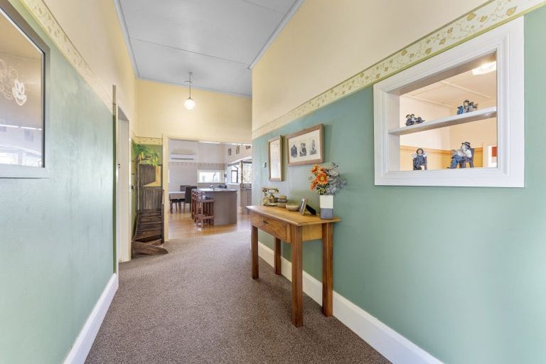 Photo of property in 18 Sedcole Street, Pahiatua, 4910