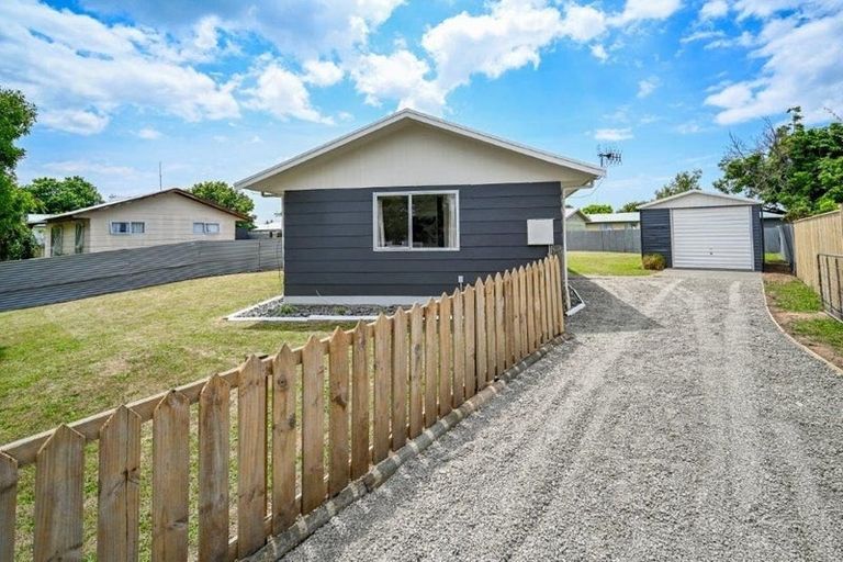 Photo of property in 32 Ramsey Crescent, Flaxmere, Hastings, 4120