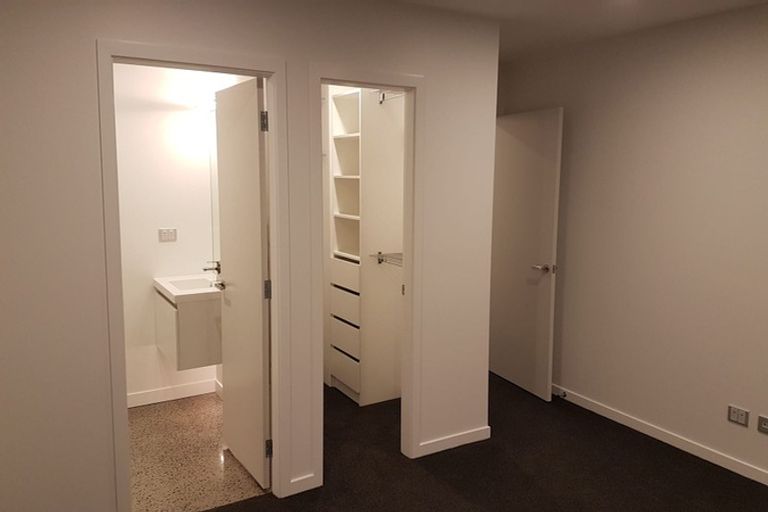 Photo of property in 7 Farnworth Terrace, Churton Park, Wellington, 6037