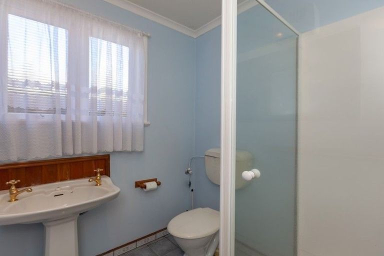Photo of property in 81 Glen Road, Raumati South, Paraparaumu, 5032