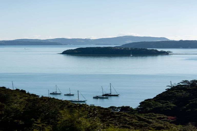 Photo of property in 1106 Kawakawa Paihia Road, Opua, 0200