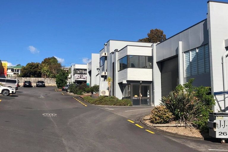 Photo of property in 84 Hillside Road, Papatoetoe, Auckland, 2025