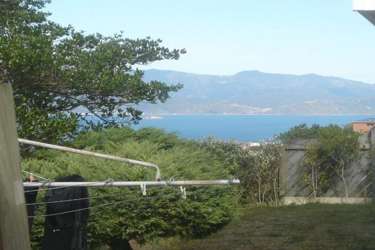 Photo of property in 32a Nalanda Crescent, Broadmeadows, Wellington, 6035