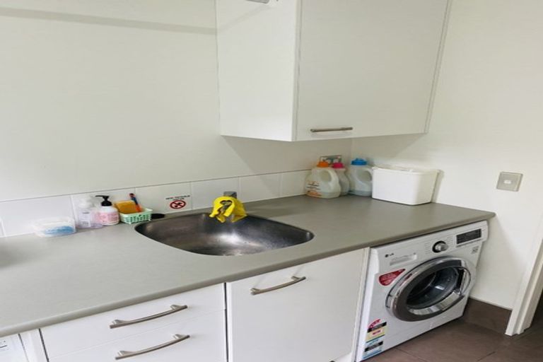 Photo of property in 59 Park Rise, Campbells Bay, Auckland, 0630