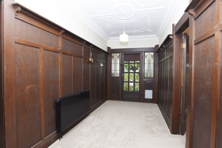 Photo of property in 12 Willis Street, Gore, 9710