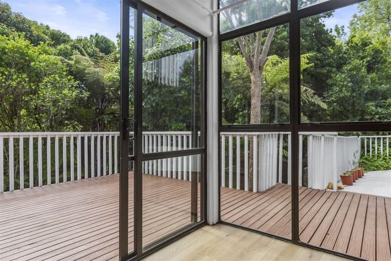 Photo of property in 50 Robbies Road, Shelly Park, Auckland, 2014