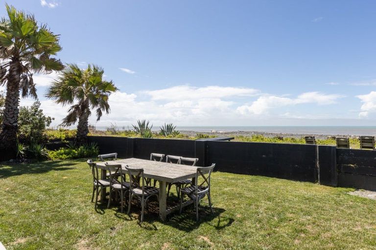Photo of property in 243 Clifton Road, Te Awanga, 4102