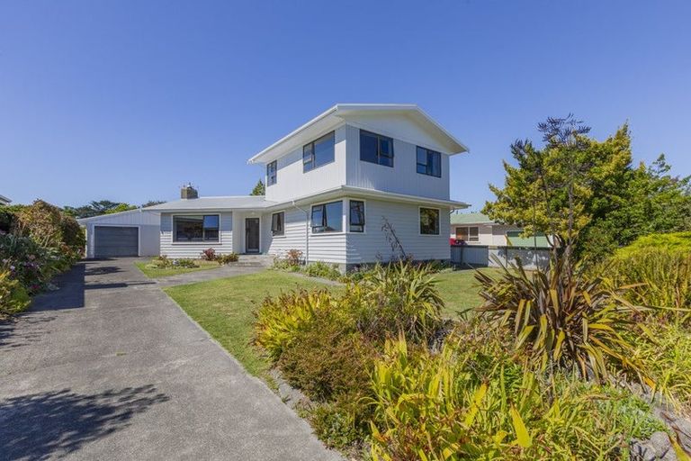 Photo of property in 39 Trinity Crescent, Pirimai, Napier, 4112