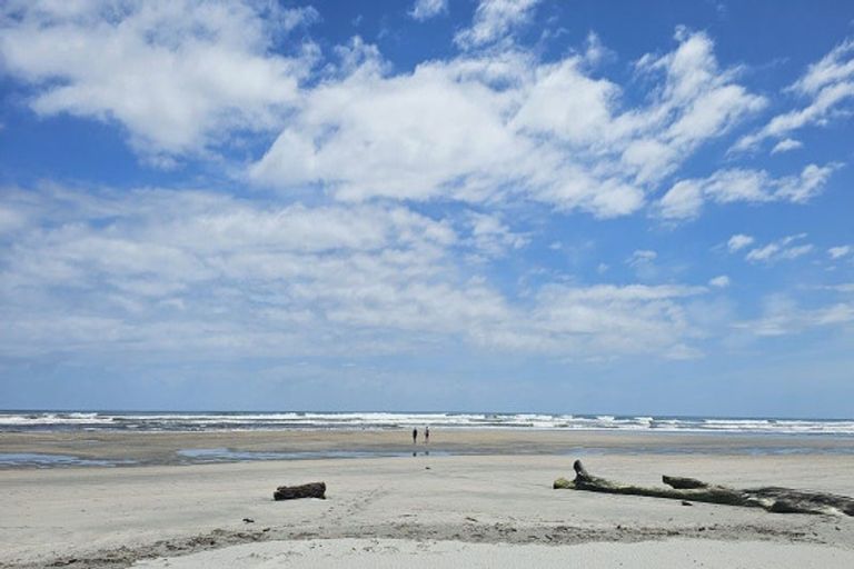 Photo of property in 4 Nikau Heights, Little Wanganui, Karamea, 7893