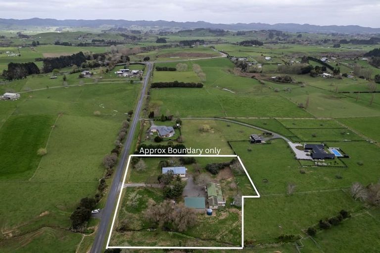 Photo of property in 160 Cemetery Road, Whatawhata, Hamilton, 3289