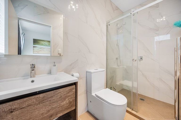 Photo of property in 67 Pacific Heights Road, Orewa, 0931