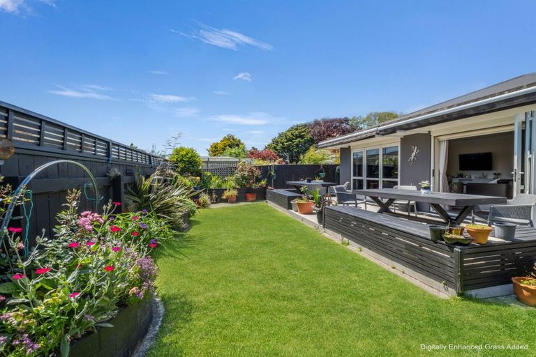 Photo of property in 112a Weraroa Road, Levin, 5510