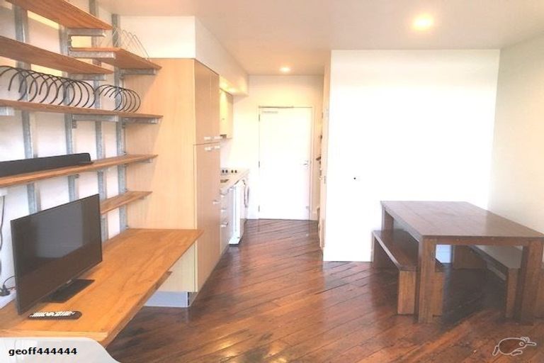 Photo of property in 1b/6 Kingdon Street, Newmarket, Auckland, 1023