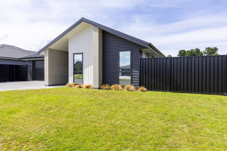 Photo of property in 130 Harakeke Drive, Wharewaka, Taupo, 3330