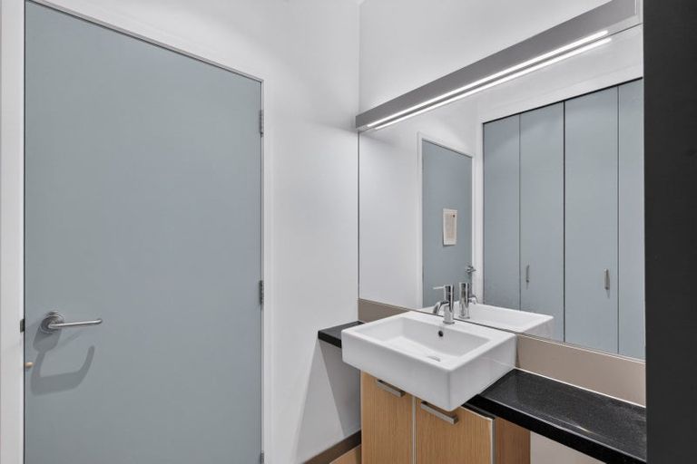 Photo of property in 501d/14 West Quay, Ahuriri, Napier, 4110