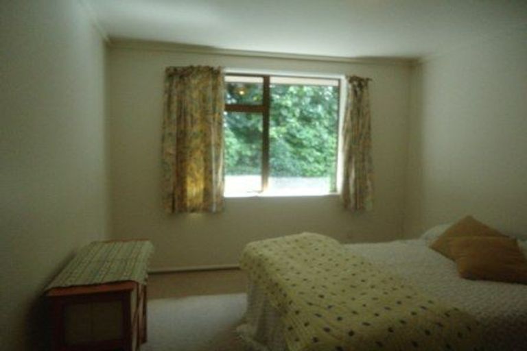 Photo of property in Recreation Reserve, 8/273 Grounsell Crescent, Belmont, Lower Hutt, 5010