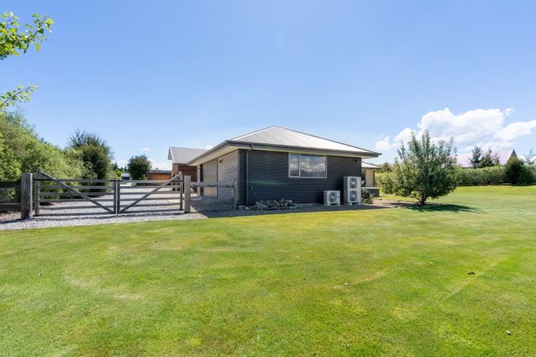 Photo of property in 47 Matheson Crescent, Albert Town, Wanaka, 9305