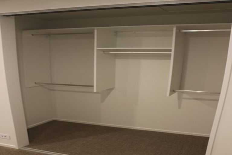 Photo of property in 43 Periko Way, Takanini, 2112