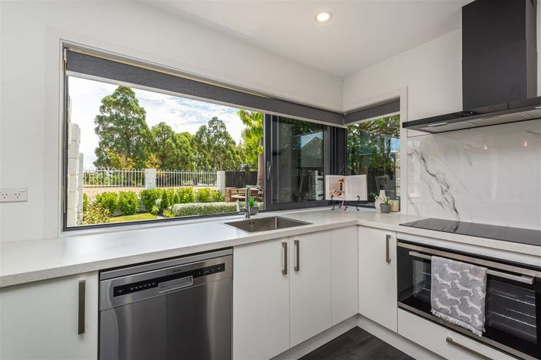 Photo of property in 5 Chilwell Place, Halswell, Christchurch, 8025